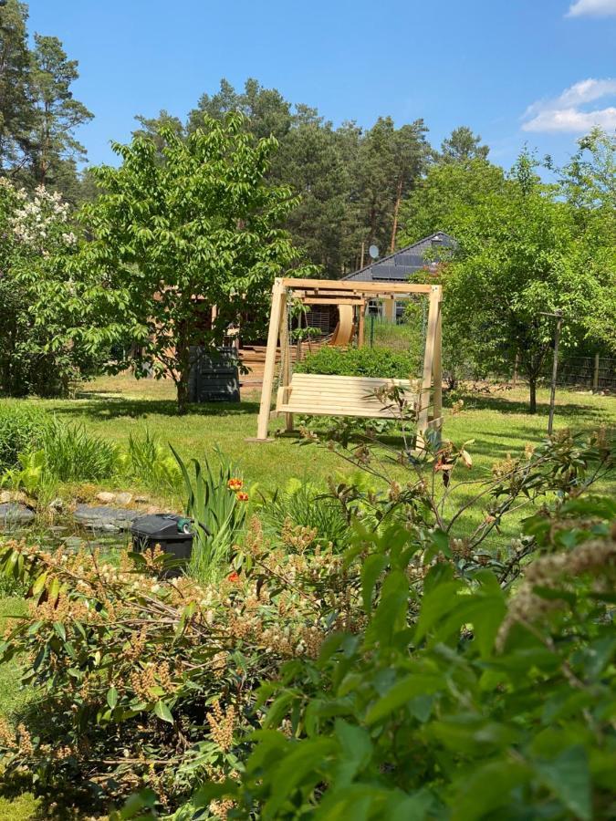 Ferienhaus Im Wald Borkwalde Bagian luar foto